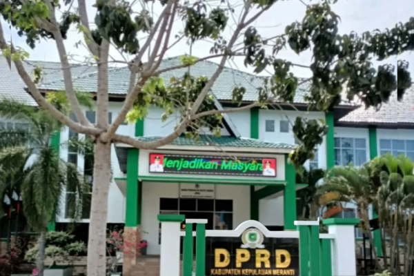 Adanya Dugaan Penyelewengan Anggaran Publikasi dan Pengadaan Lain di Sekretariat DPRD Meranti, PERTAMAK Riau: Pak Presiden, Hadirkan KPK ke Meranti